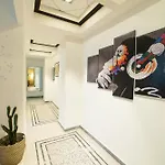 Near The Pope Stylish Apartment Metro A