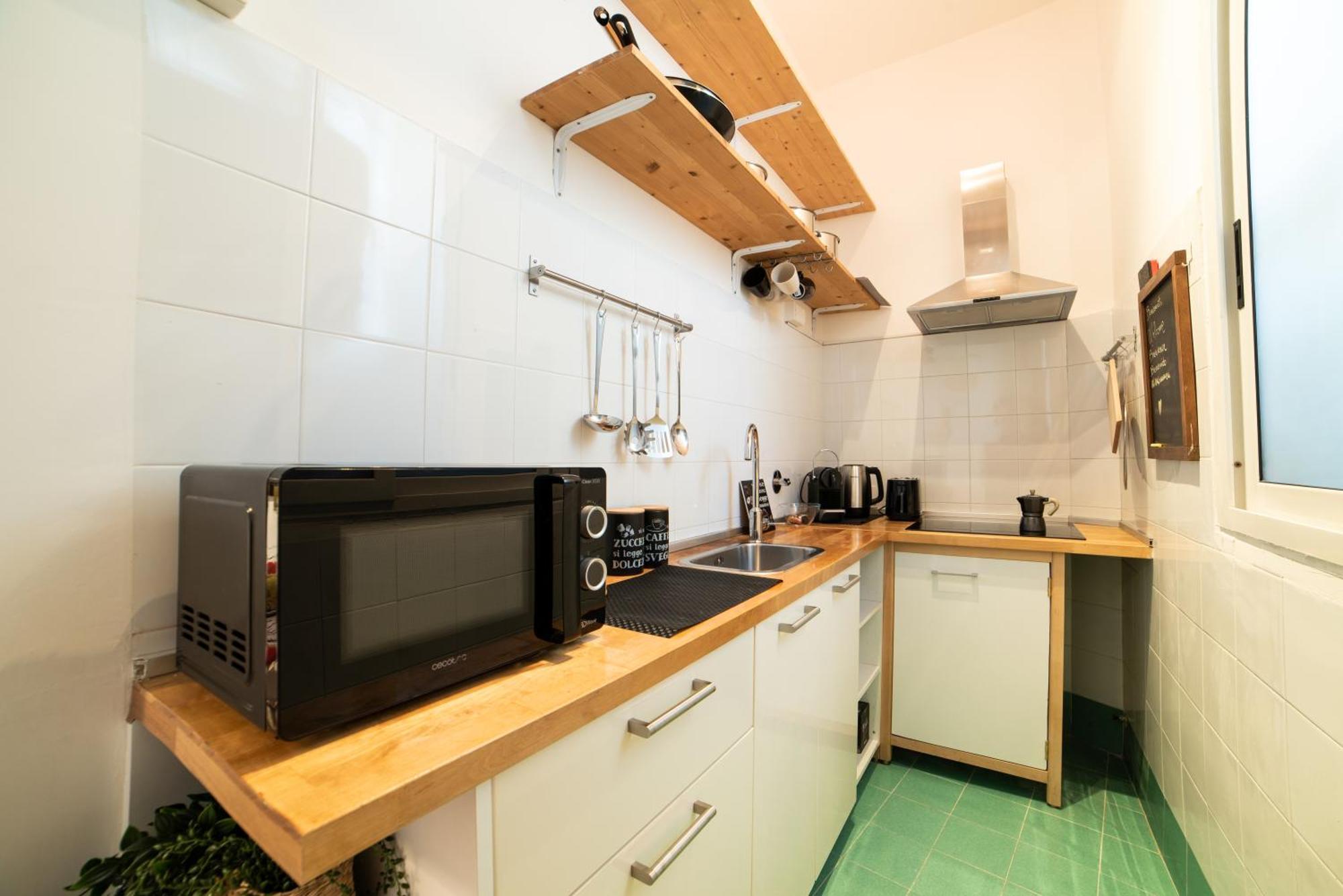 Apartment Near The Pope Stylish Metro A